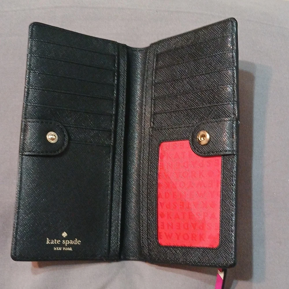 Kate Spade - Picture 5 of 8